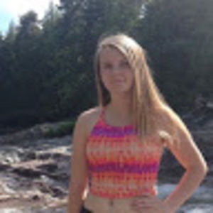 Meet your Posher, Briana